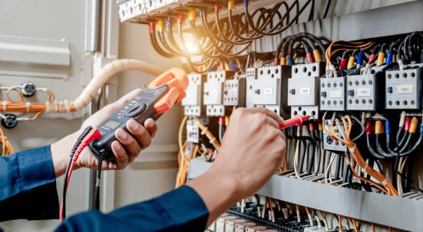 Best Local Electrician Companies  in Elkhart, KS
